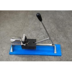 Attrezzo montaggio guaine di mungitura RESALINER